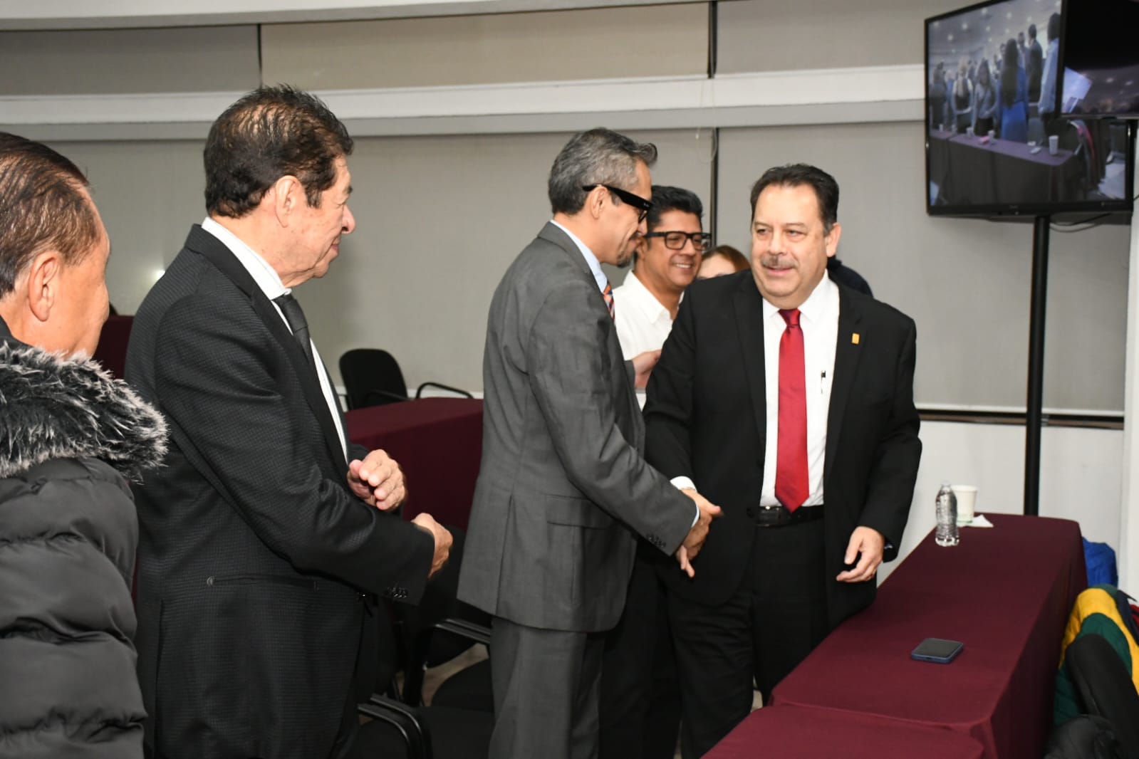 Visita de compañeras y compañeros de la Sección XLII, FOVISSSTE
