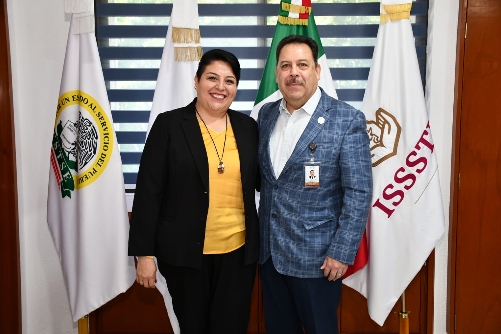 Visita de compañeros de la Sección IV, “Clínicas de Especialidad”