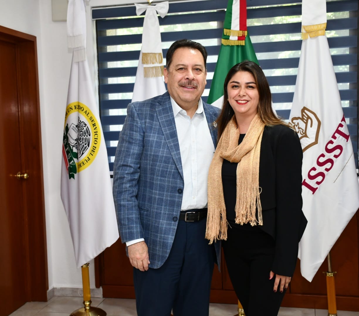 Visita de compañeros de la Sección IV, “Clínicas de Especialidad”