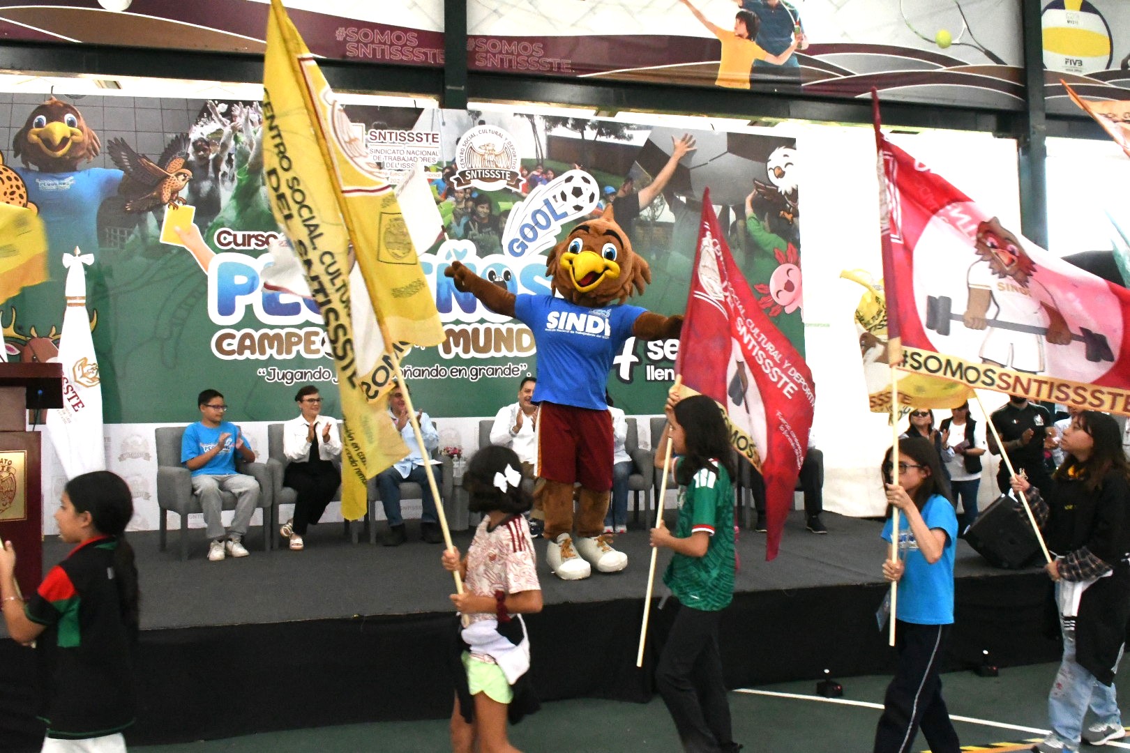 Inauguración Curso de Verano “Pequeños campeones del mundo”
