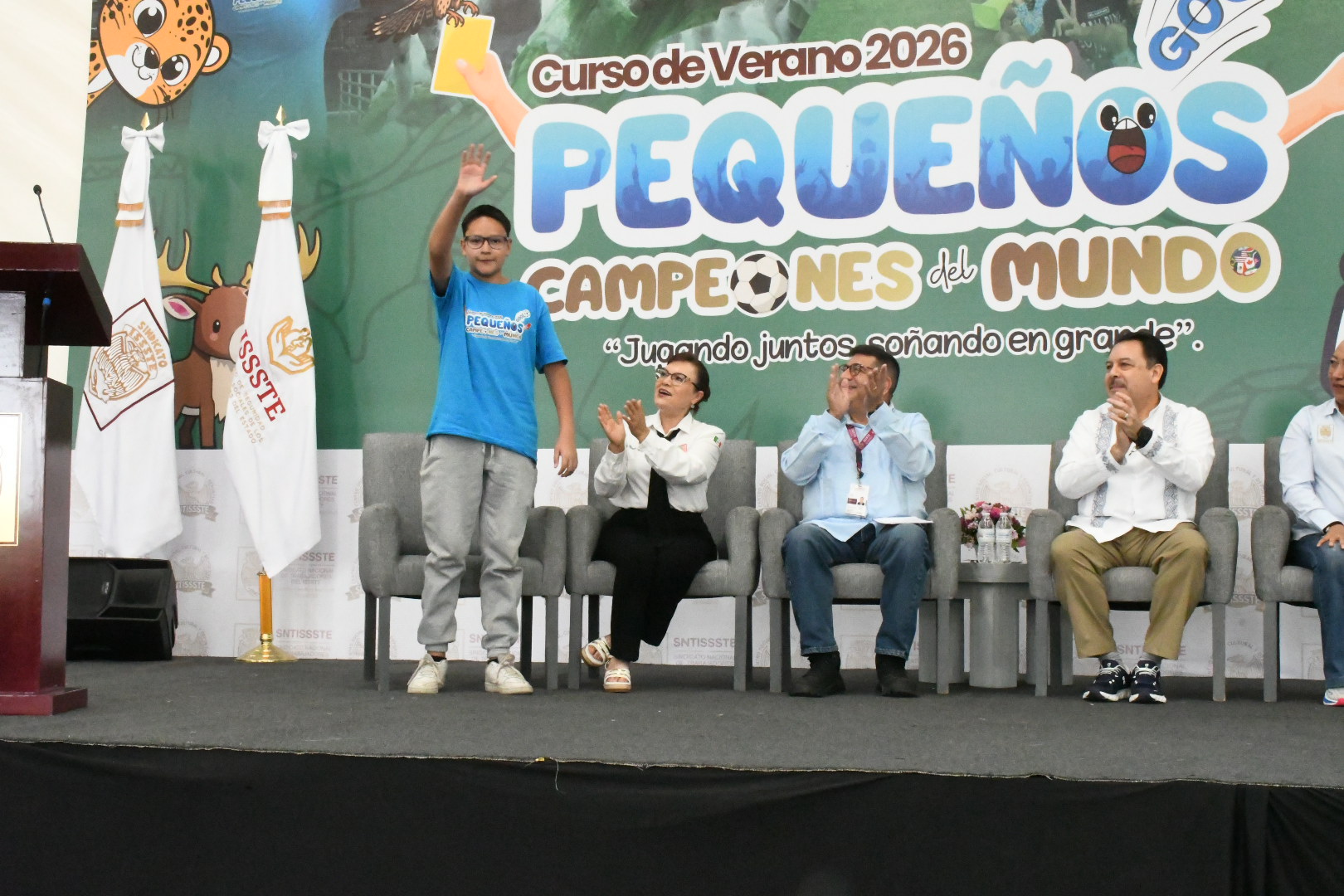 Inauguración Curso de Verano “Pequeños campeones del mundo”