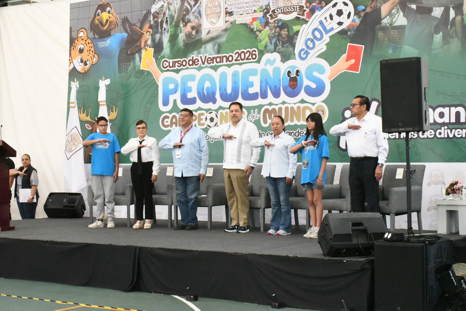 Inauguración Curso de Verano “Pequeños campeones del mundo”
