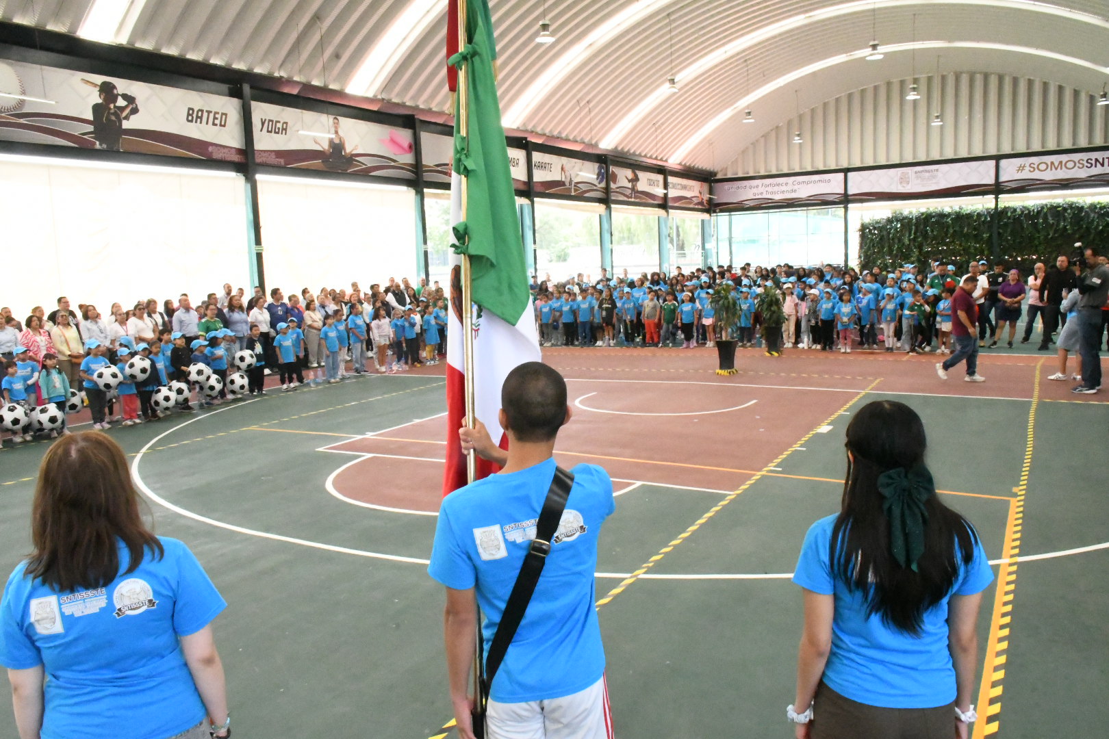 Inauguración Curso de Verano “Pequeños campeones del mundo”