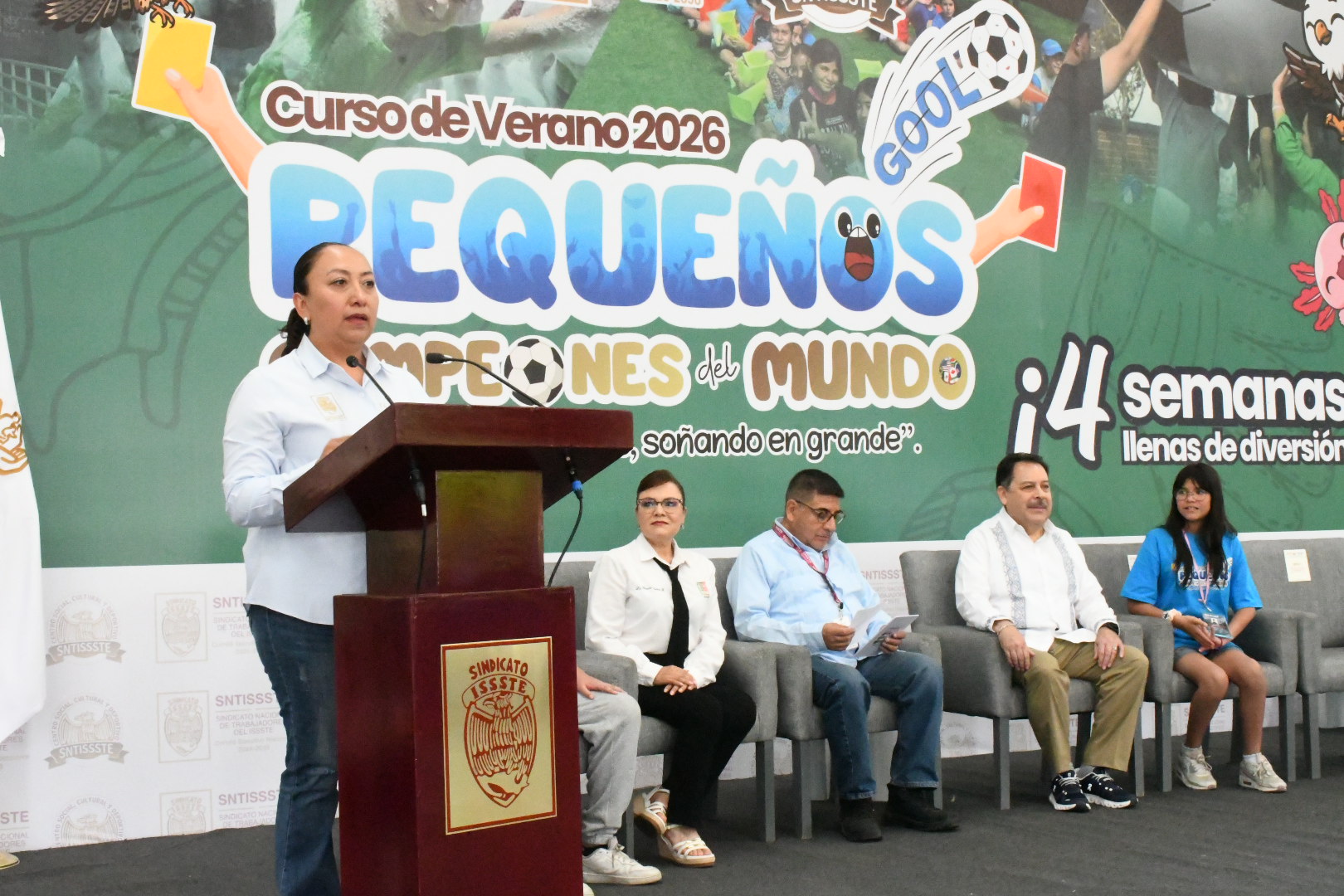 Inauguración Curso de Verano “Pequeños campeones del mundo”