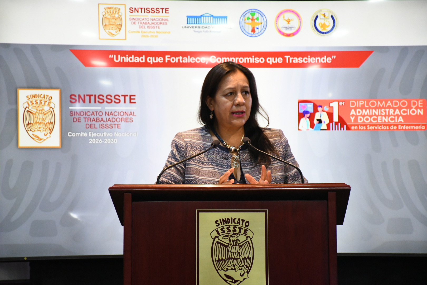 1er Diplomado de “Administración y Docencia en los Servicios de Enfermería”