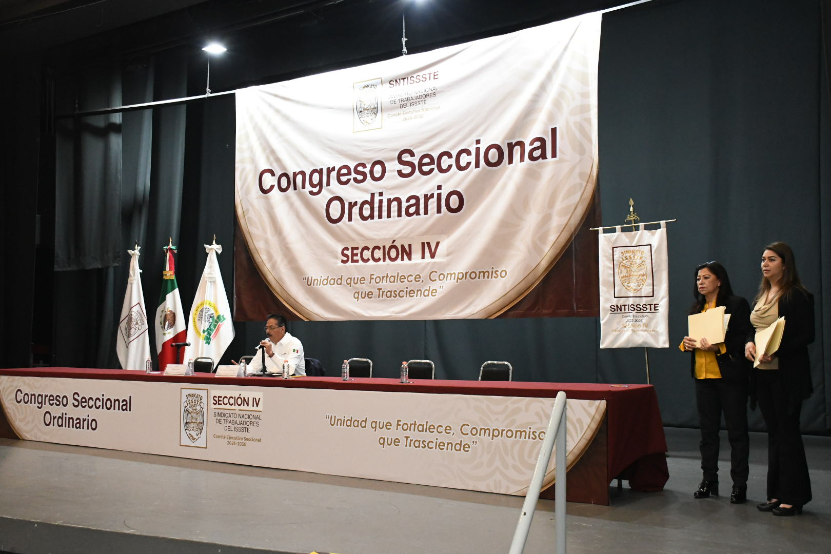 XIX Congreso Seccional Ordinario, Sección IV, “Clínicas de Especialidades” 