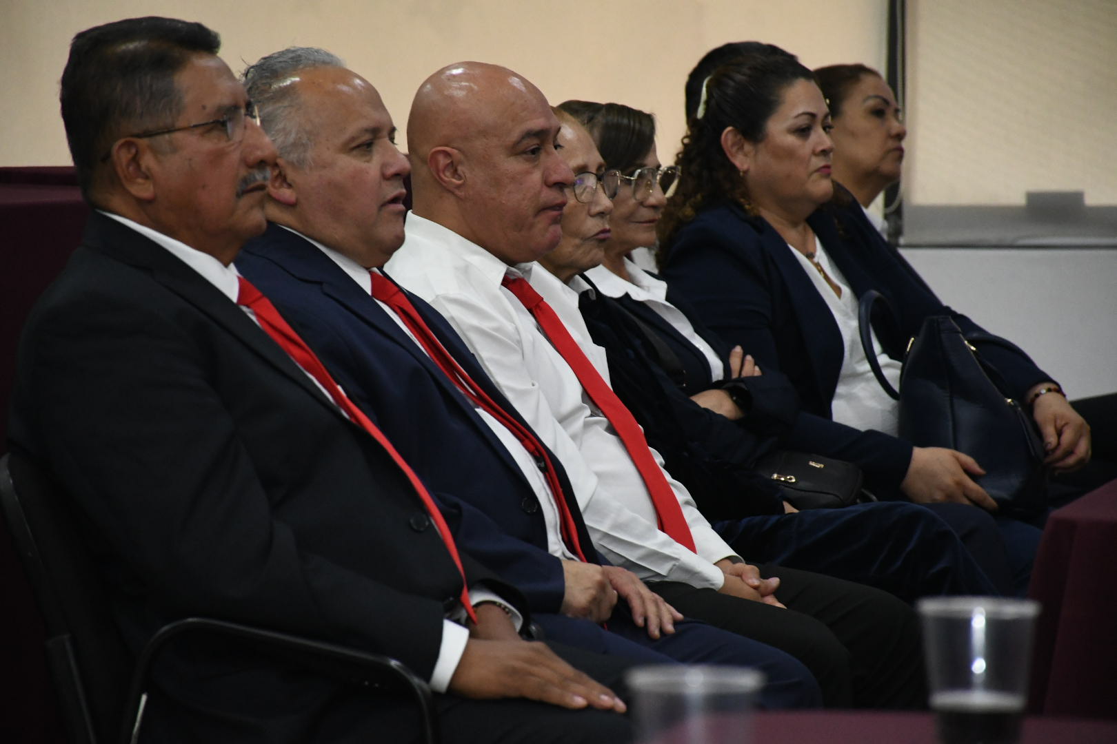 Salutación de la Sección I, Oficinas Centrales