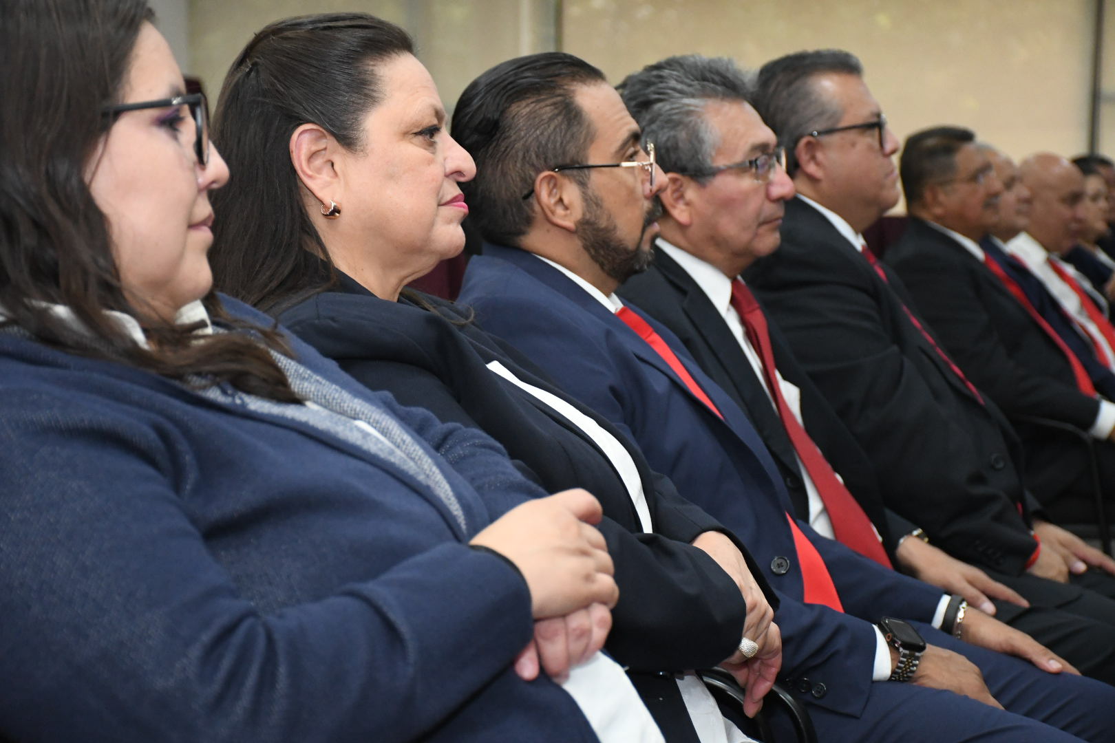 Salutación de la Sección I, Oficinas Centrales
