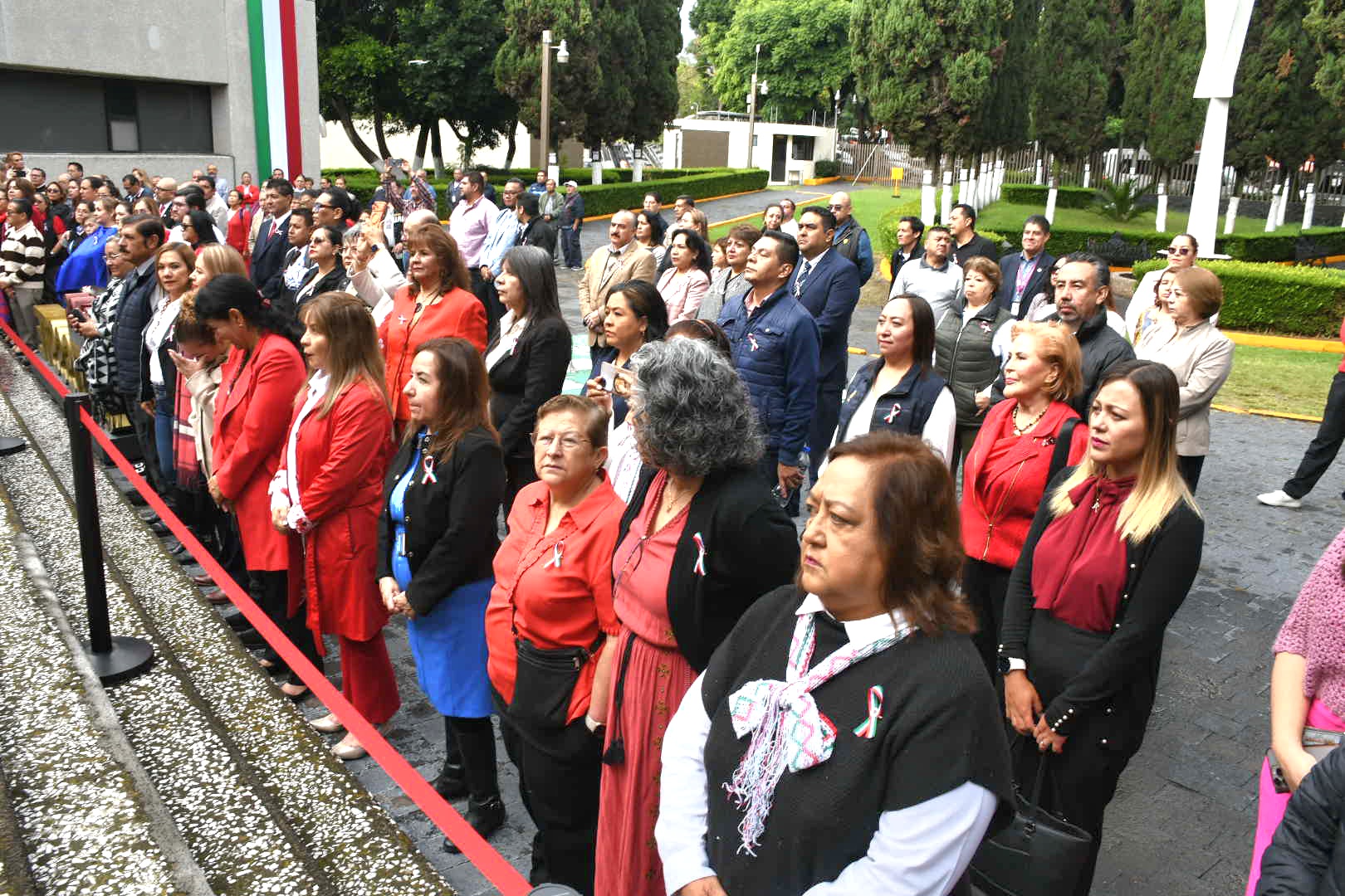 Ceremonia de Izamiento de Bandera