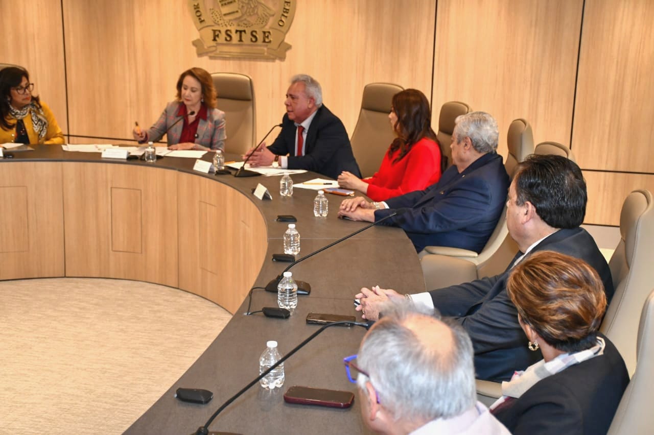 1er Conversatorio entre la FSTSE y la Dra Yasmin Esquivel Mossa, Ministra de la Suprema Corte de Justicia de la Nación