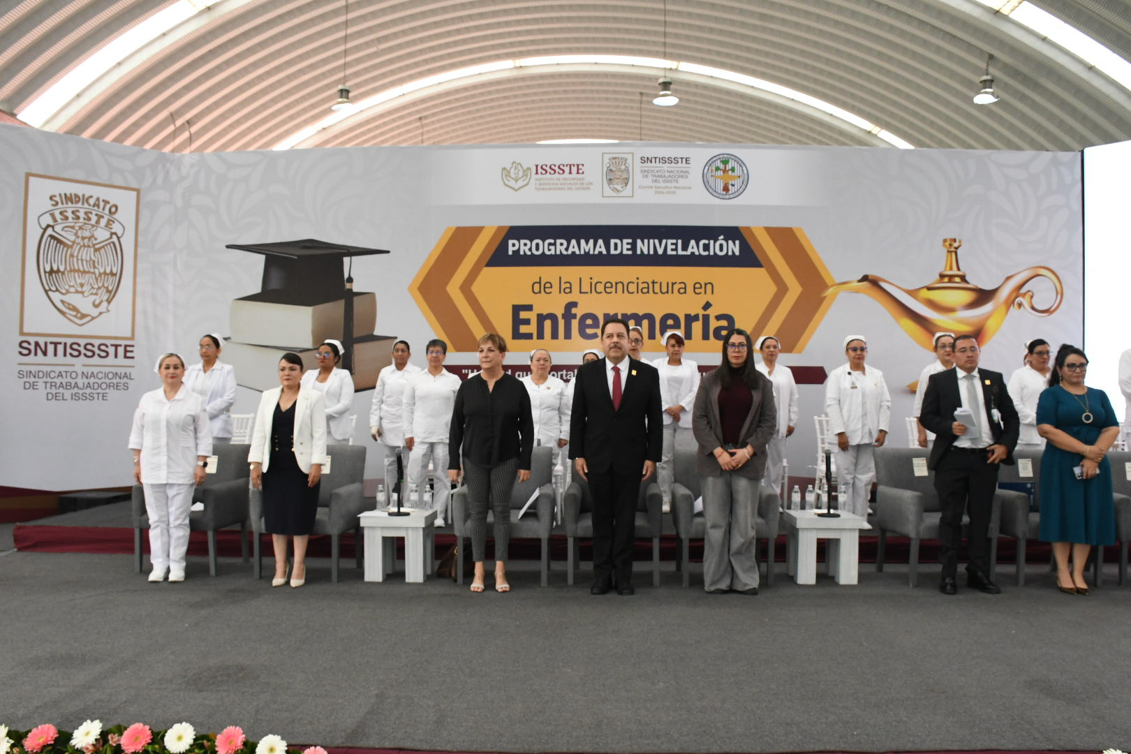 Ceremonia de Clausura del Programa de Nivelación de la Licenciatura en Enfermería