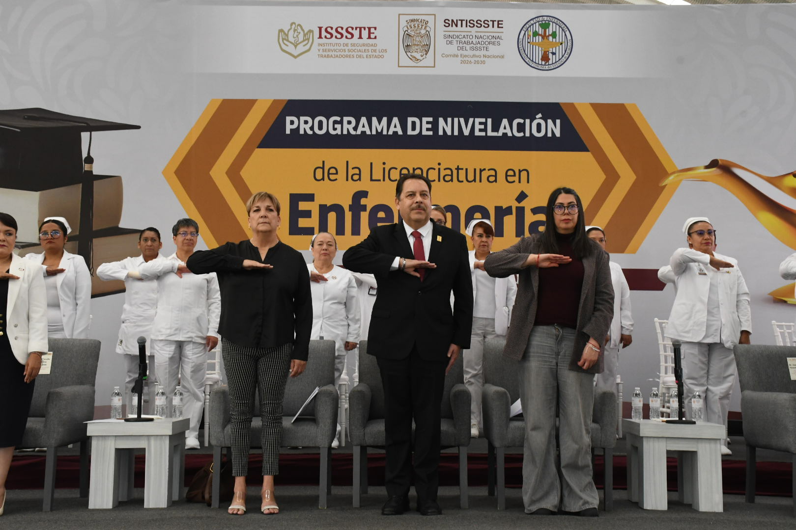 Ceremonia de Clausura del Programa de Nivelación de la Licenciatura en Enfermería