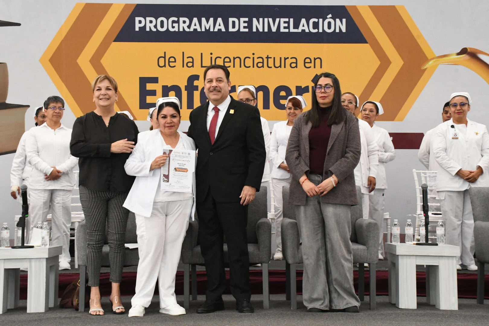 Ceremonia de Clausura del Programa de Nivelación de la Licenciatura en Enfermería