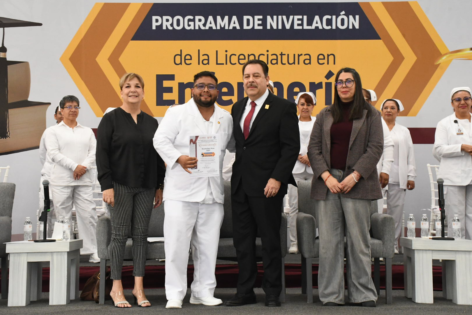 Ceremonia de Clausura del Programa de Nivelación de la Licenciatura en Enfermería