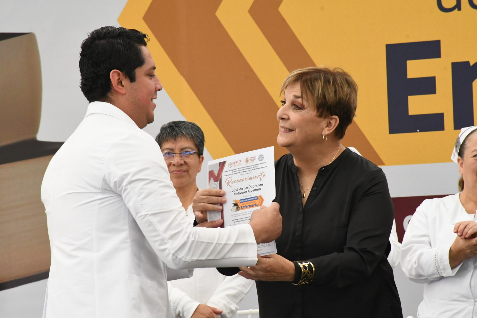 Ceremonia de Clausura del Programa de Nivelación de la Licenciatura en Enfermería