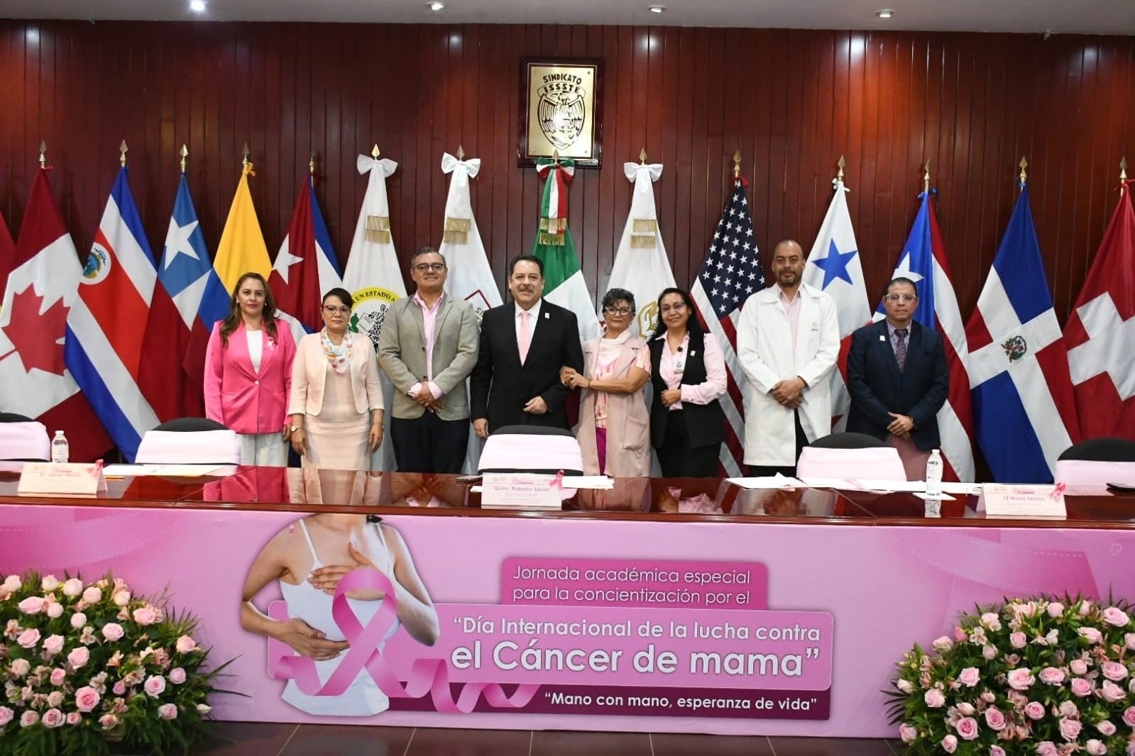 Jornada Académica Especial "Día Internacional de la Lucha contra el Cáncer de Mama", Mano con mano, esperanza de vida